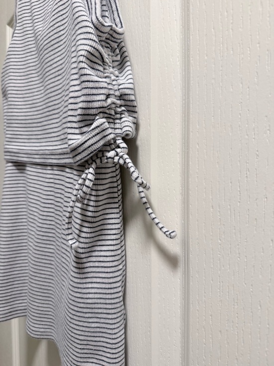 Old Navy White and Navy Striped Ribbed Nursing Tank - Picture 2 of 7